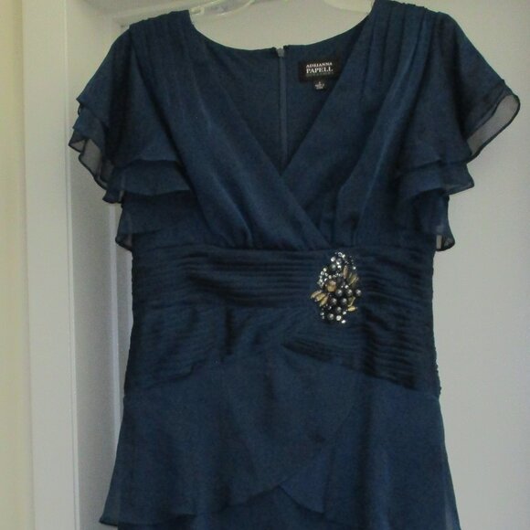Adrianna Papell Navy Flutter Sleeve Tier Gown - Size 6 - Picture 10 of 16